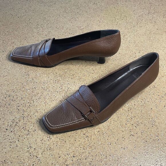 Stuart Weitzman Brown Pebbled Leather Square Toe Kitten Heel Low Heels sz 8N - Picture 2 of 11